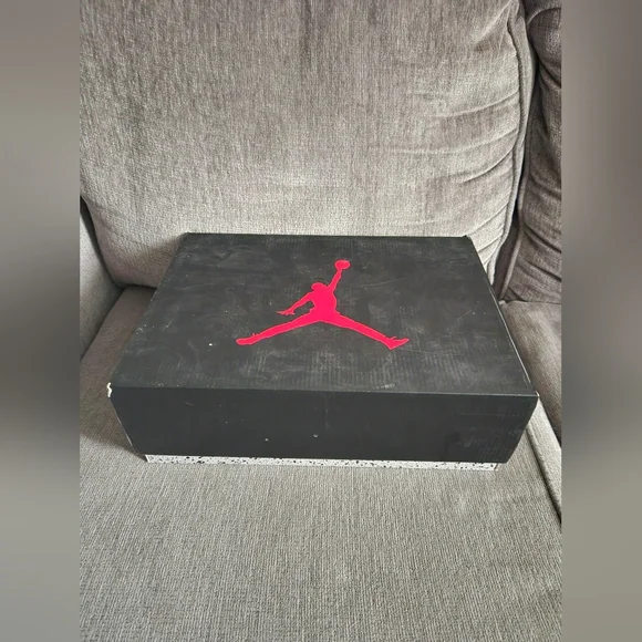 Jordan Retro 6 Empty Box - Picture 1 of 6